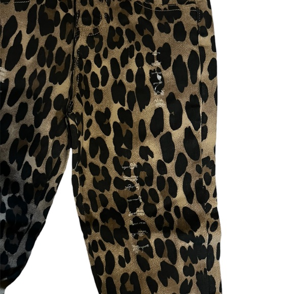 NEW Girls Leopard Bell bottoms - Picture 6 of 6